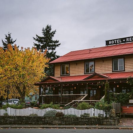 Salt Spring Inn Ganges Esterno foto